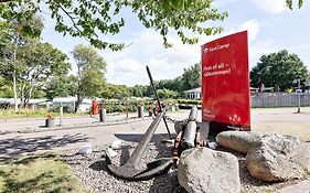 First Camp Moelle-Hoeganaes